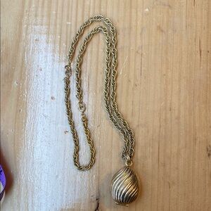 Vintage Avon Gold Tone Egg Locket Necklace